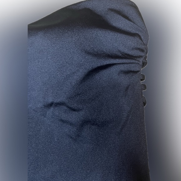 Leonisa Sculpting Macrame Back One-piece Swimsuit size Small - Picture 6 of 11